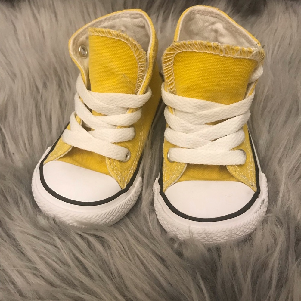 converse - Picture 2 of 2